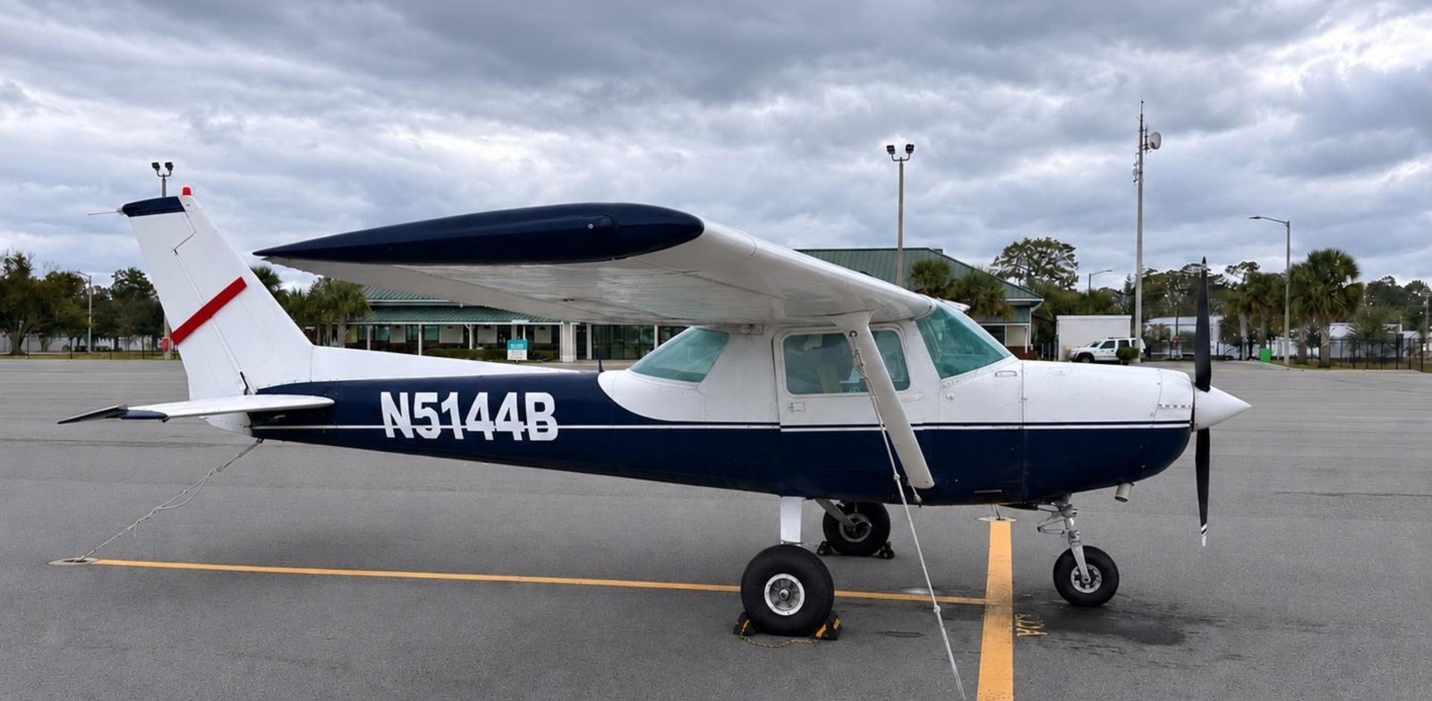 Cessna 152 N5144B