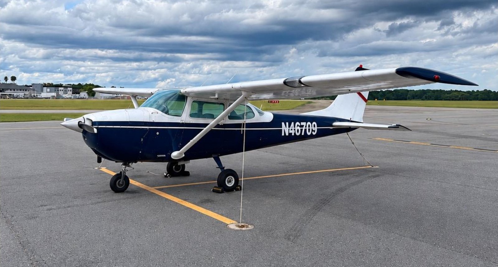 Cessna 172K N46709